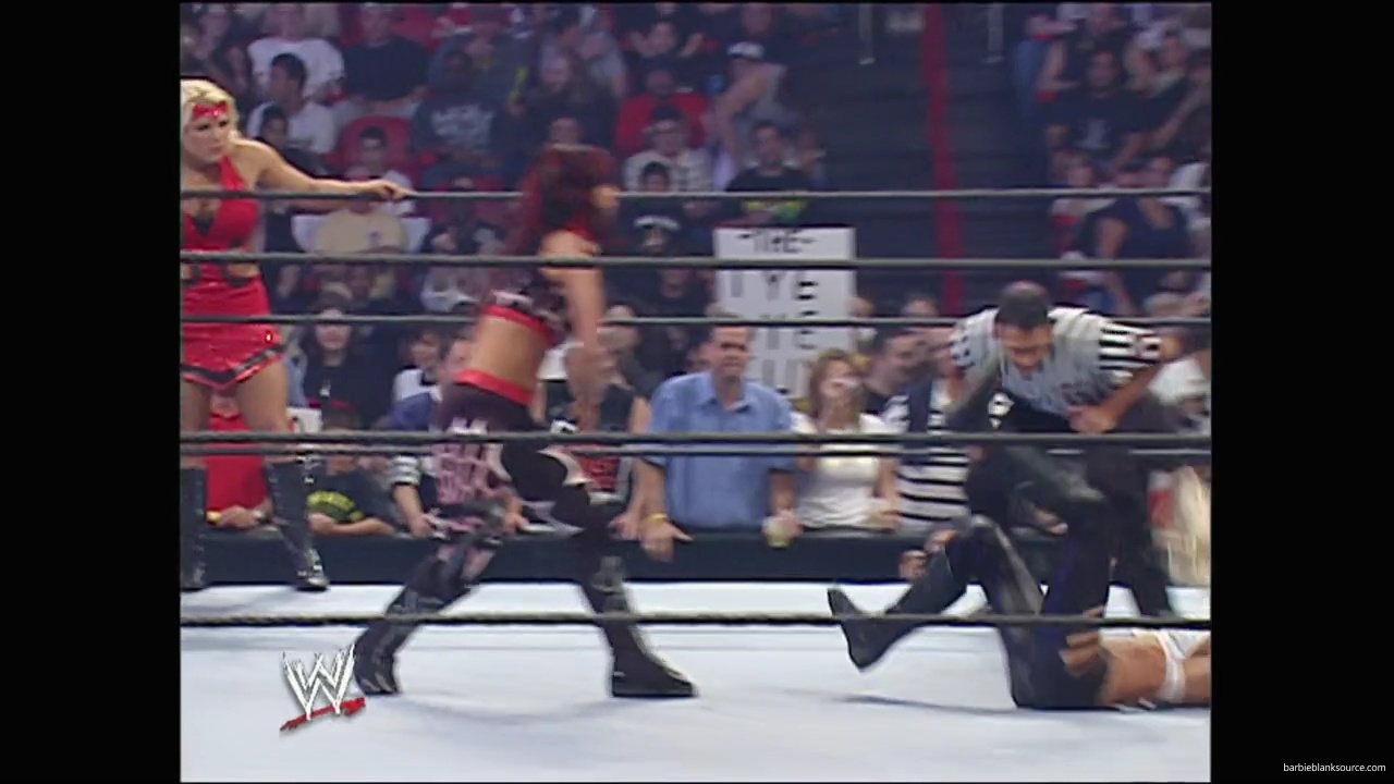 WWE_Survivor_Series_2007_Beth_Jillian_Layla_Melina_Victoria_vs_Kelly_Maria_Michelle_Mickie_Torrie_mp40178.jpg