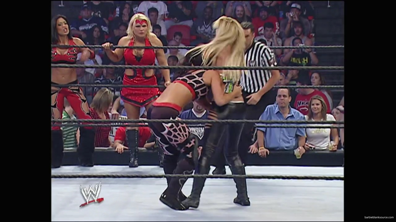 WWE_Survivor_Series_2007_Beth_Jillian_Layla_Melina_Victoria_vs_Kelly_Maria_Michelle_Mickie_Torrie_mp40194.jpg