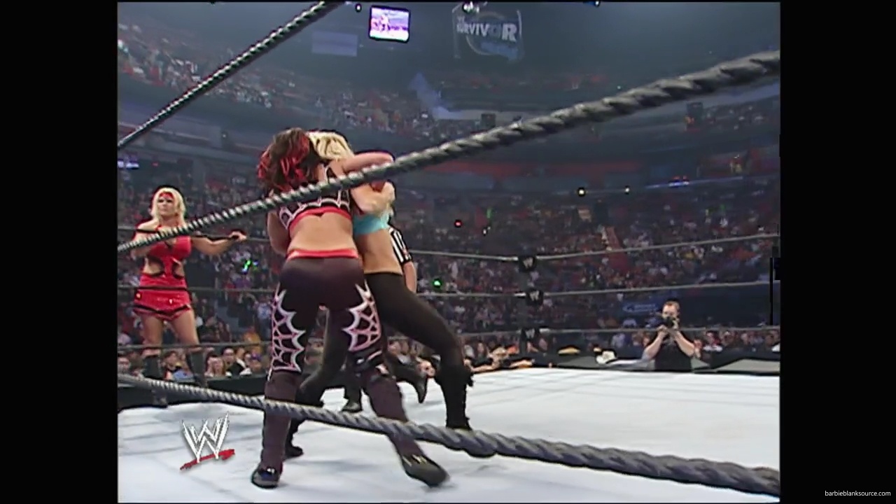 WWE_Survivor_Series_2007_Beth_Jillian_Layla_Melina_Victoria_vs_Kelly_Maria_Michelle_Mickie_Torrie_mp40252.jpg