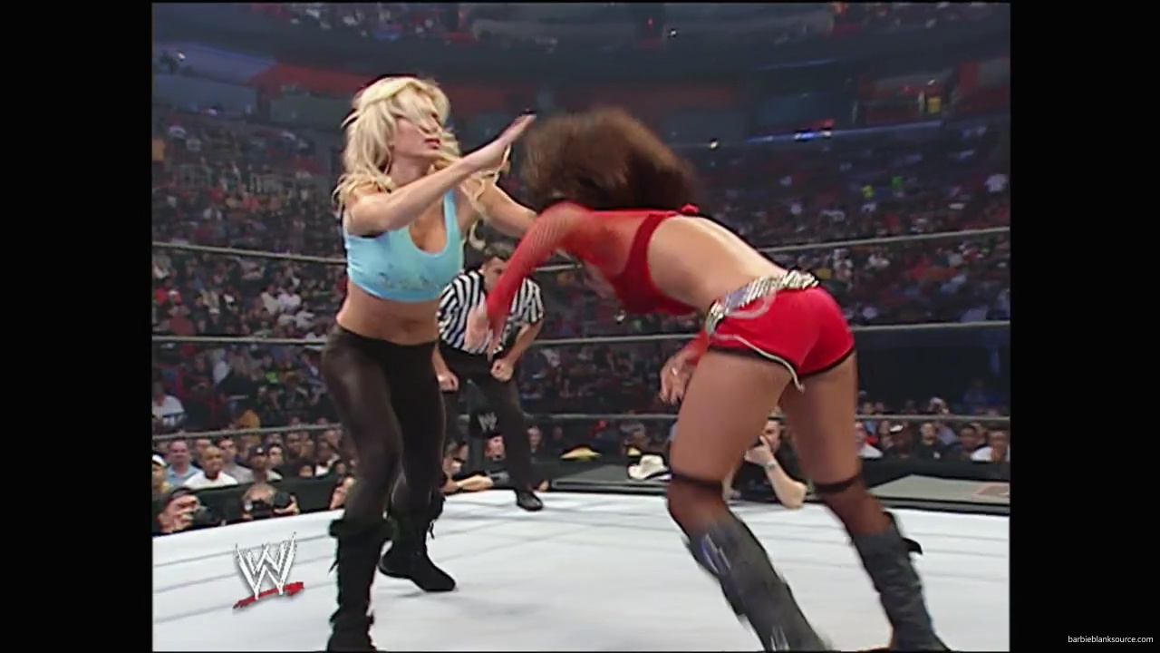 WWE_Survivor_Series_2007_Beth_Jillian_Layla_Melina_Victoria_vs_Kelly_Maria_Michelle_Mickie_Torrie_mp40261.jpg