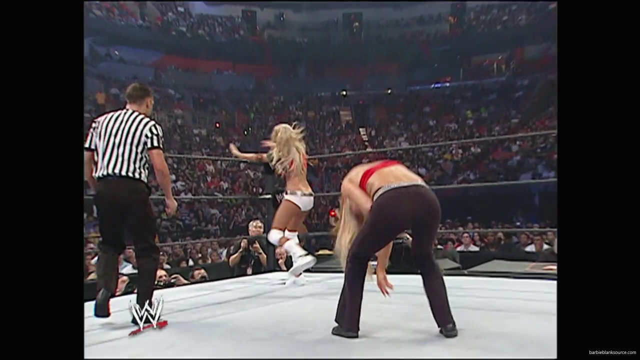 WWE_Survivor_Series_2007_Beth_Jillian_Layla_Melina_Victoria_vs_Kelly_Maria_Michelle_Mickie_Torrie_mp40298.jpg