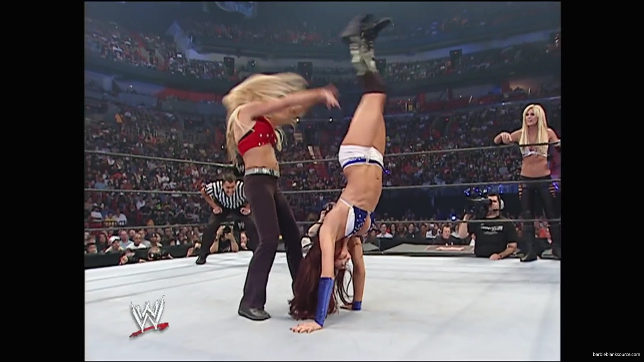 WWE_Survivor_Series_2007_Beth_Jillian_Layla_Melina_Victoria_vs_Kelly_Maria_Michelle_Mickie_Torrie_mp40330.jpg