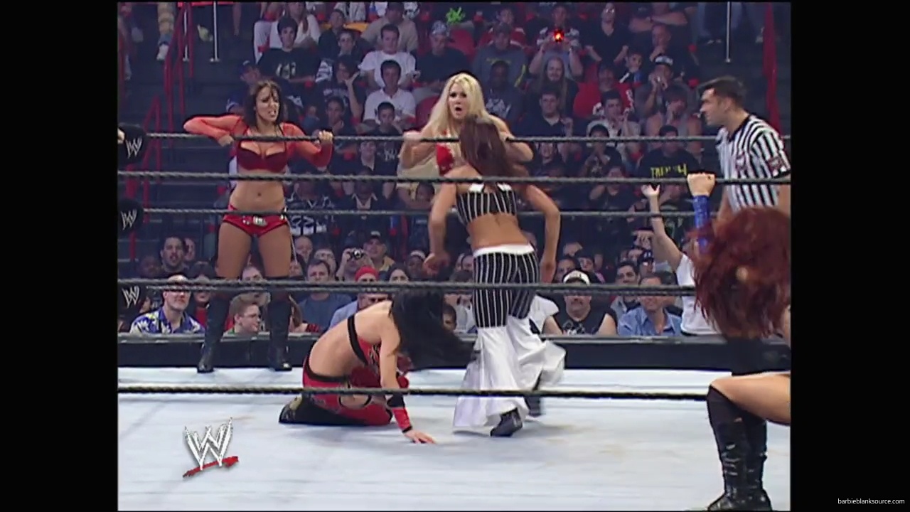 WWE_Survivor_Series_2007_Beth_Jillian_Layla_Melina_Victoria_vs_Kelly_Maria_Michelle_Mickie_Torrie_mp40397.jpg