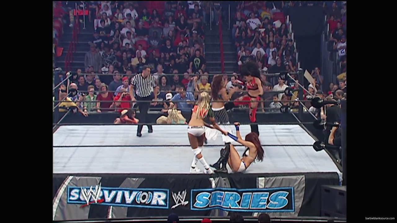 WWE_Survivor_Series_2007_Beth_Jillian_Layla_Melina_Victoria_vs_Kelly_Maria_Michelle_Mickie_Torrie_mp40430.jpg