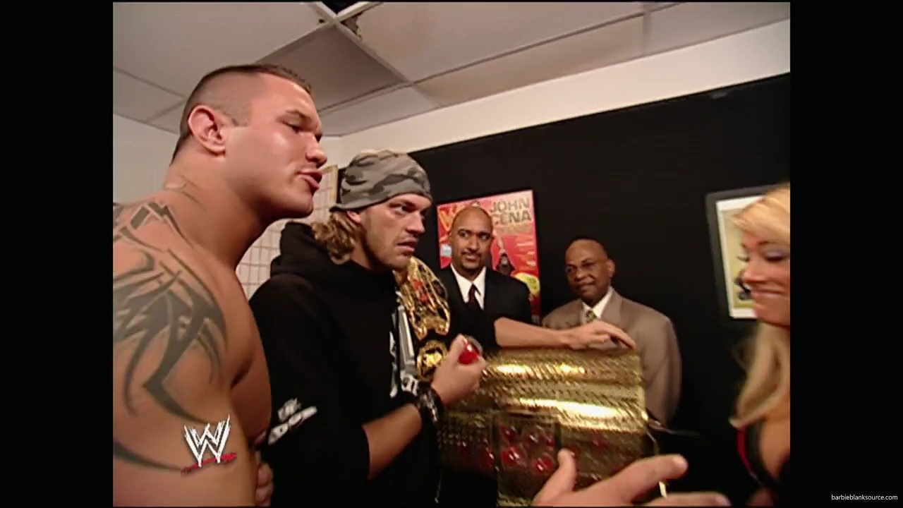 WWE_Royal_Rumble_2007_Kelly_Backstage_Segments_mp41641.jpg