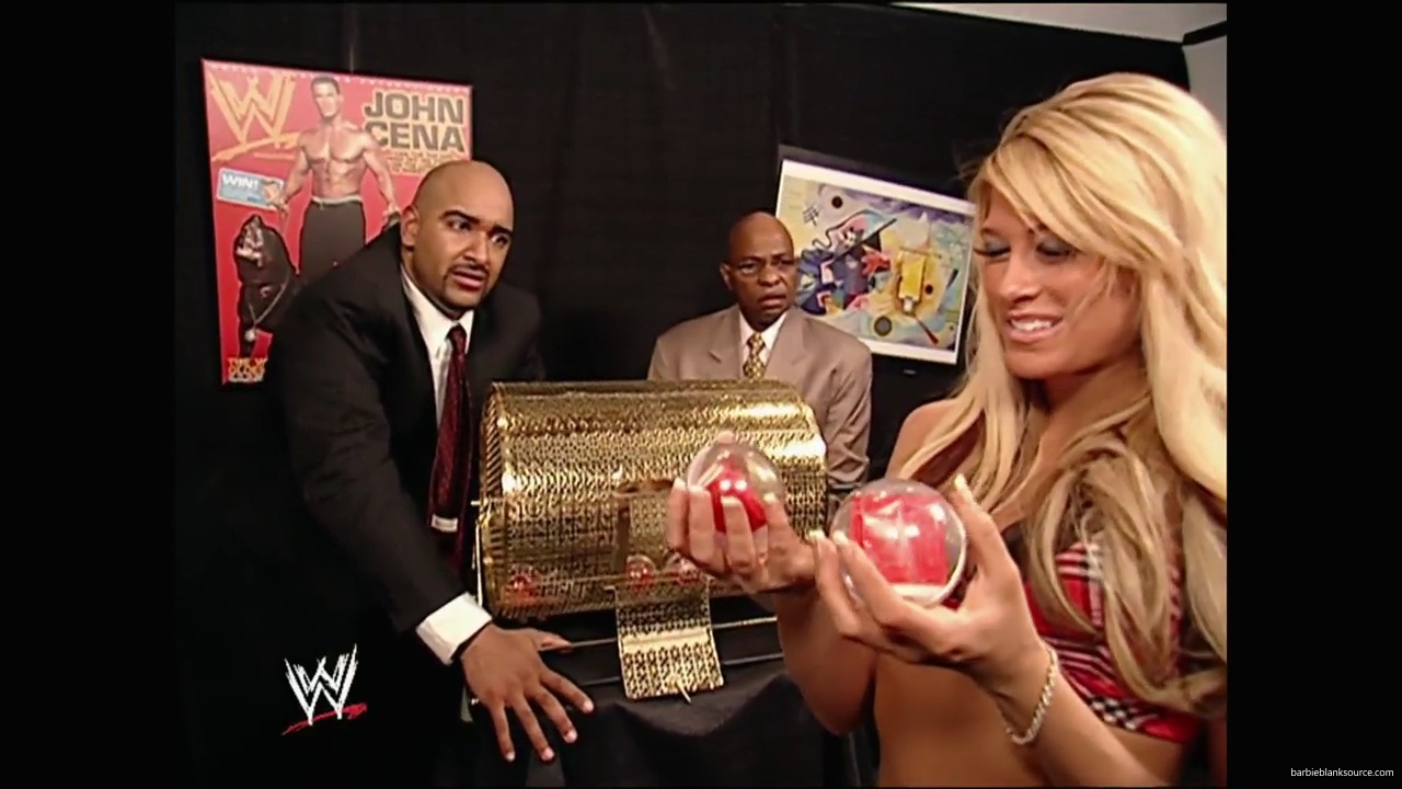 WWE_Royal_Rumble_2007_Kelly_Backstage_Segments_mp41759.jpg