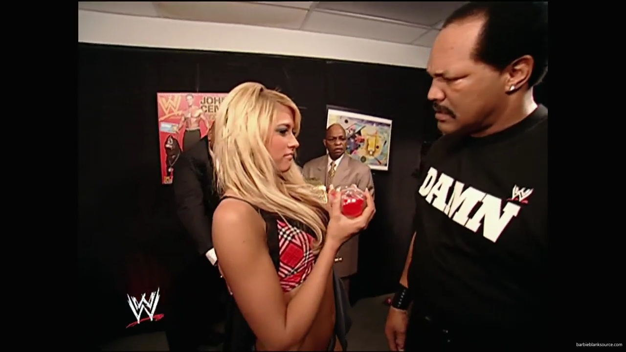 WWE_Royal_Rumble_2007_Kelly_Backstage_Segments_mp41768.jpg