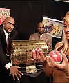 WWE_Royal_Rumble_2007_Kelly_Backstage_Segments_mp41759.jpg