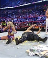 WWE_Royal_Rumble_2010_Michelle_vs_Mickie_mp40703.jpg