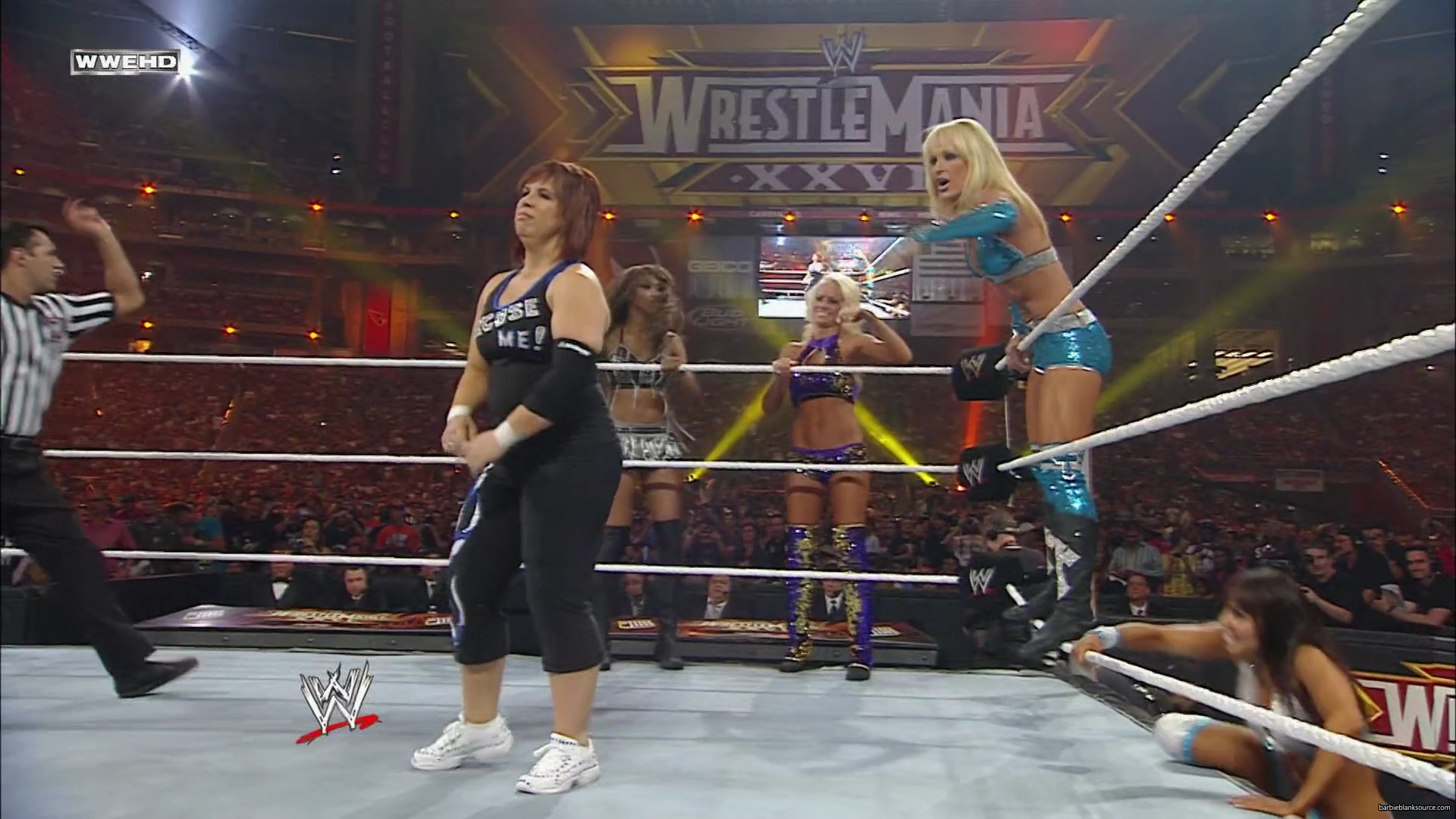 WWE_Wrestlemania_26_Alicia_Layla_Maryse_Michelle_Vickie_vs_Beth_Eve_Gail_Kelly_Mickie_mp41573.jpg