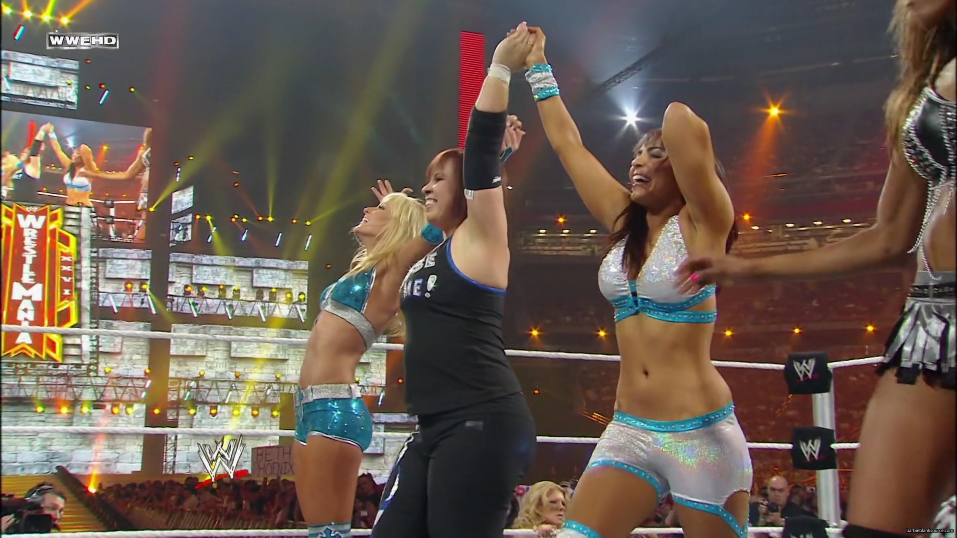 WWE_Wrestlemania_26_Alicia_Layla_Maryse_Michelle_Vickie_vs_Beth_Eve_Gail_Kelly_Mickie_mp41792.jpg