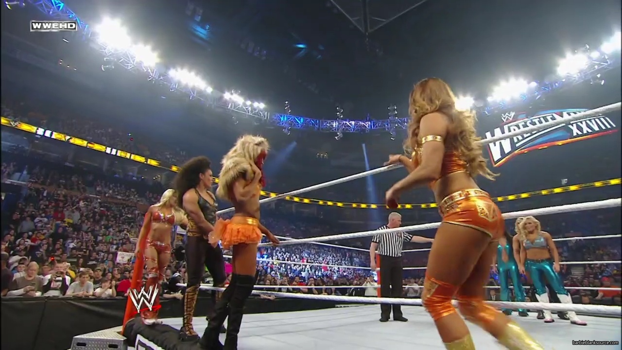 WWE_Royal_Rumble_2012_Alicia_Eve_Kelly_Tamina_vs_Bella_Twins_Beth_Natalya_mp40530.jpg WWE_Royal_Rumble_2012_Alicia_Eve_Kelly_Tamina_vs_Bella_Twins_Beth_Natalya_mp40530.jpg