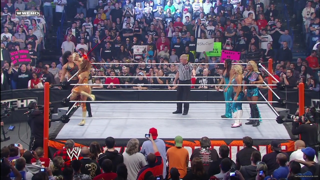 WWE_Royal_Rumble_2012_Alicia_Eve_Kelly_Tamina_vs_Bella_Twins_Beth_Natalya_mp40532.jpg WWE_Royal_Rumble_2012_Alicia_Eve_Kelly_Tamina_vs_Bella_Twins_Beth_Natalya_mp40532.jpg