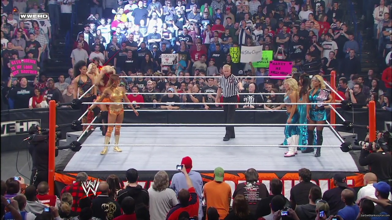 WWE_Royal_Rumble_2012_Alicia_Eve_Kelly_Tamina_vs_Bella_Twins_Beth_Natalya_mp40533.jpg