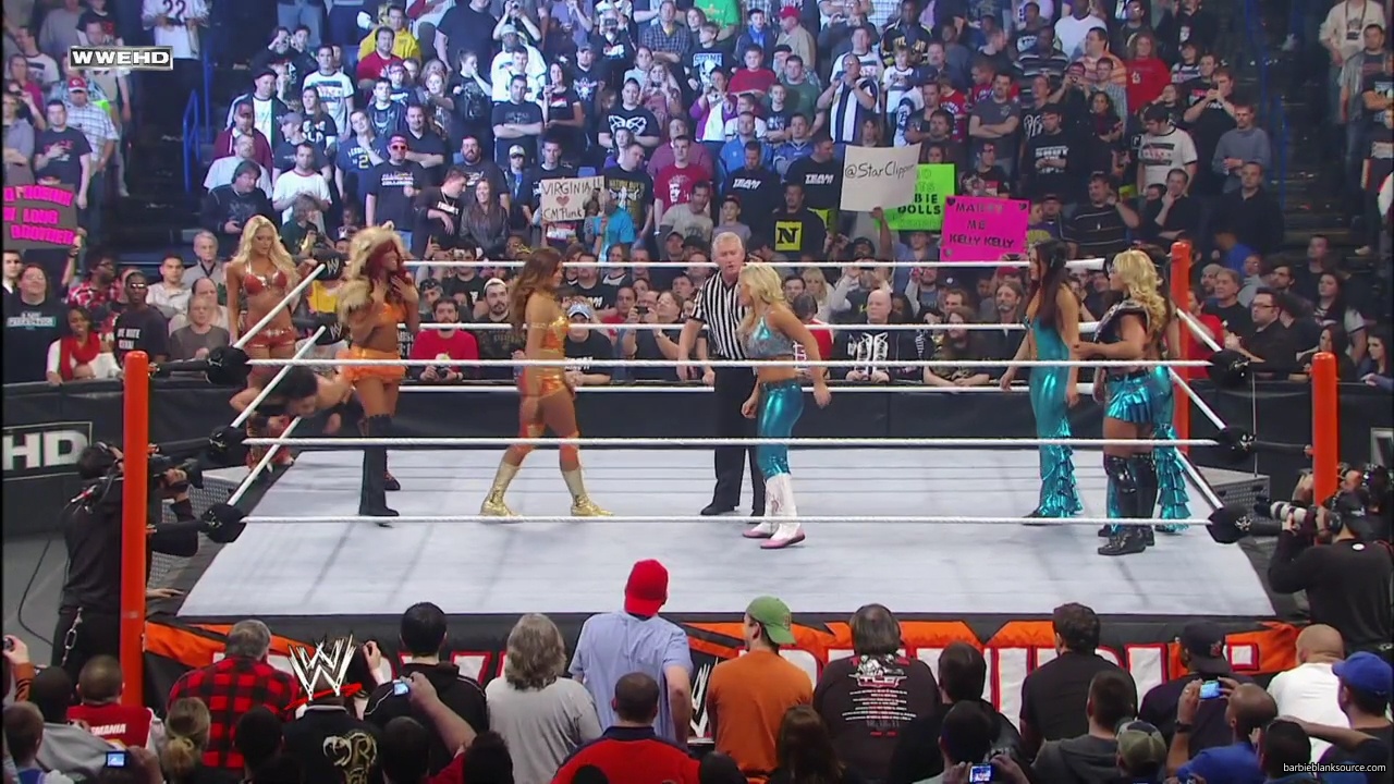 WWE_Royal_Rumble_2012_Alicia_Eve_Kelly_Tamina_vs_Bella_Twins_Beth_Natalya_mp40536.jpg