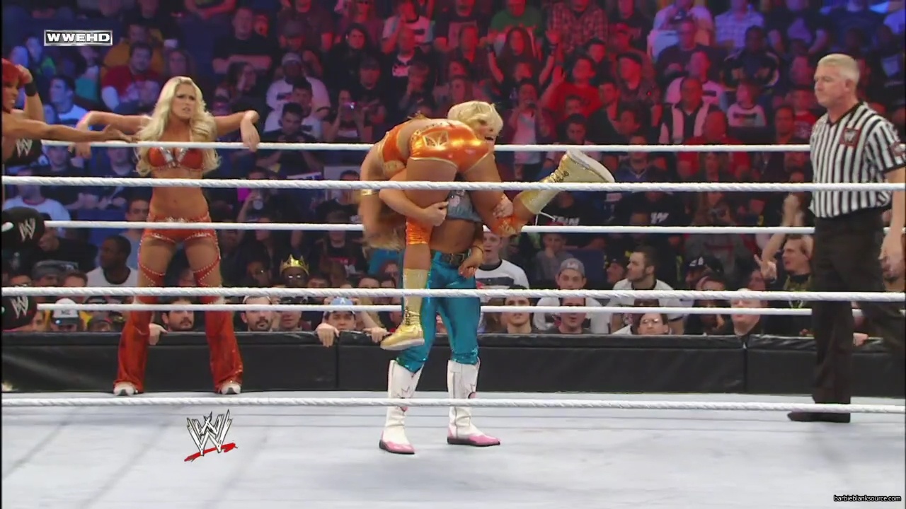 WWE_Royal_Rumble_2012_Alicia_Eve_Kelly_Tamina_vs_Bella_Twins_Beth_Natalya_mp40604.jpg