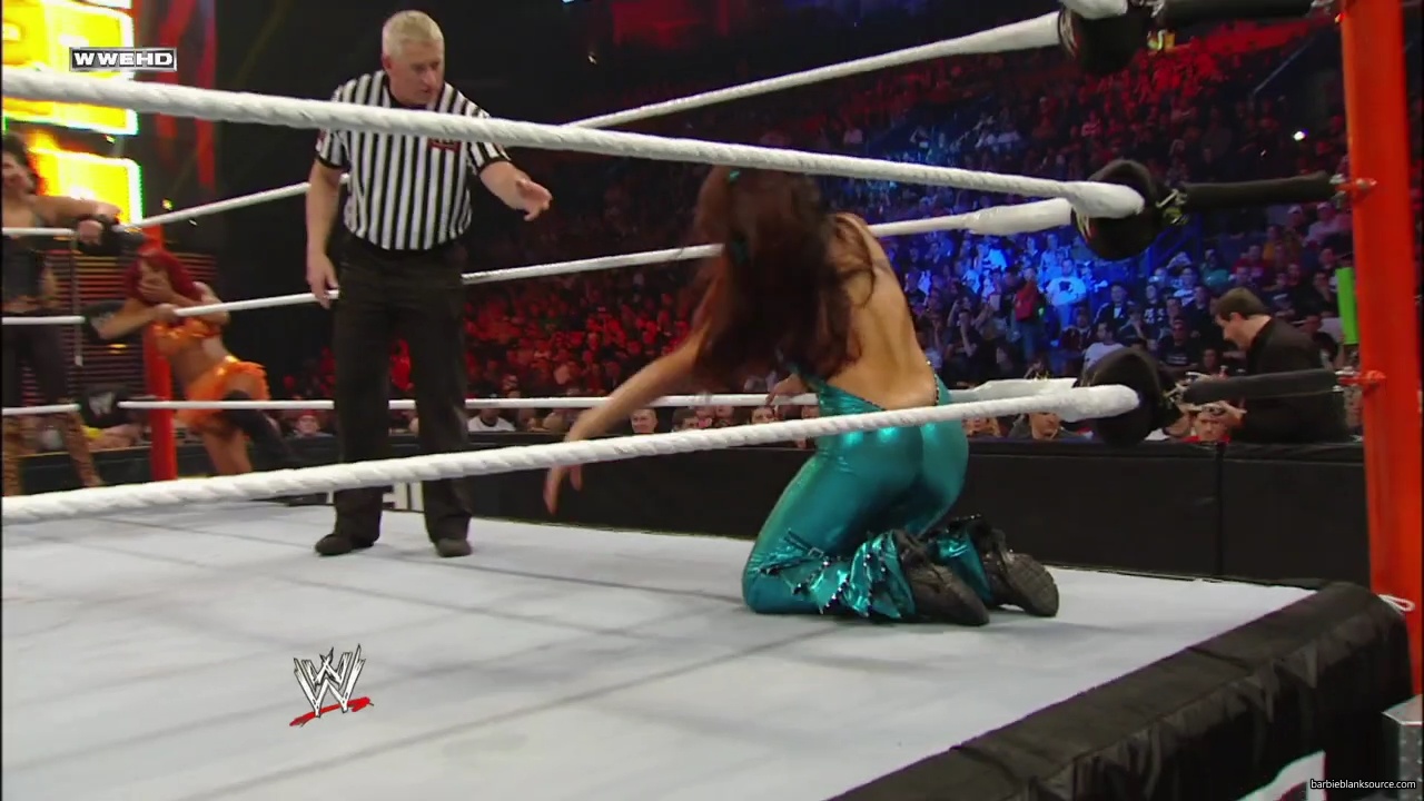 WWE_Royal_Rumble_2012_Alicia_Eve_Kelly_Tamina_vs_Bella_Twins_Beth_Natalya_mp40785.jpg