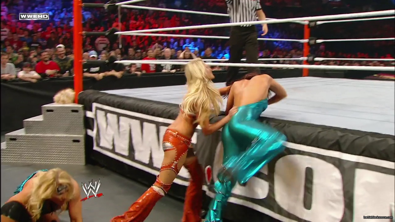 WWE_Royal_Rumble_2012_Alicia_Eve_Kelly_Tamina_vs_Bella_Twins_Beth_Natalya_mp40840.jpg