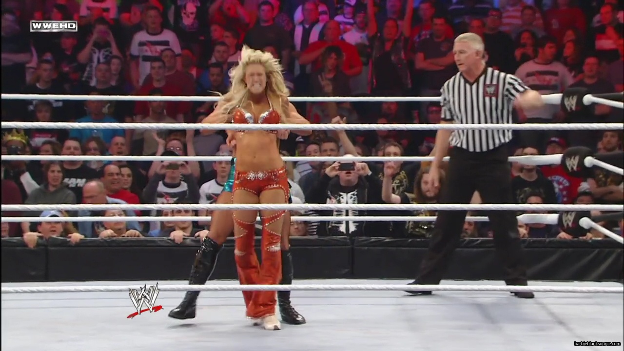WWE_Royal_Rumble_2012_Alicia_Eve_Kelly_Tamina_vs_Bella_Twins_Beth_Natalya_mp40864.jpg