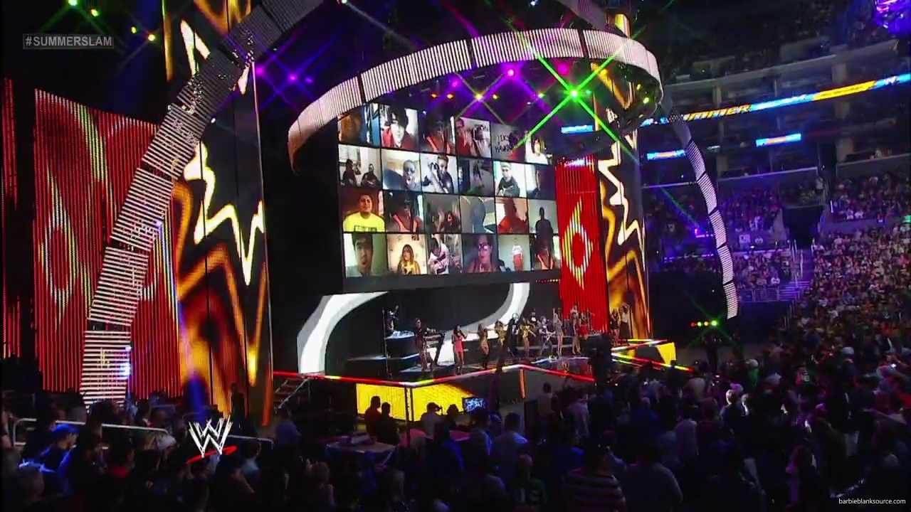 WWE_Summerslam_2012_Divas_Segment_mp40119.jpg