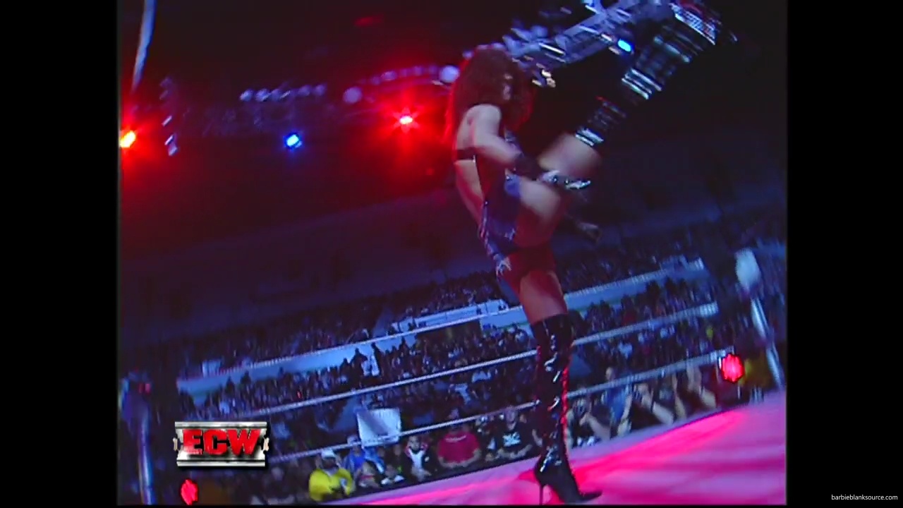 WWE_ECW_02_20_07_Extreme_Expose_Segment_mp40180.jpg