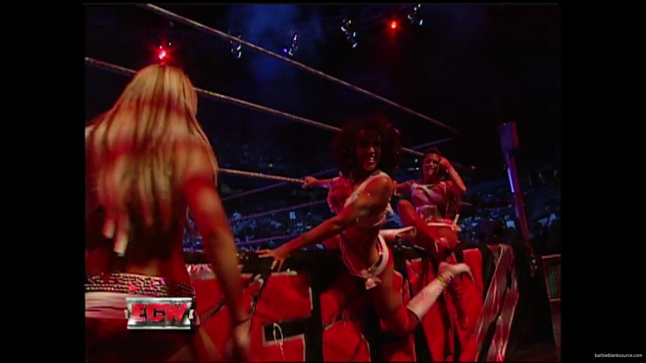 WWE_ECW_05_01_07_Extreme_Expose_Segment_mp40610.jpg