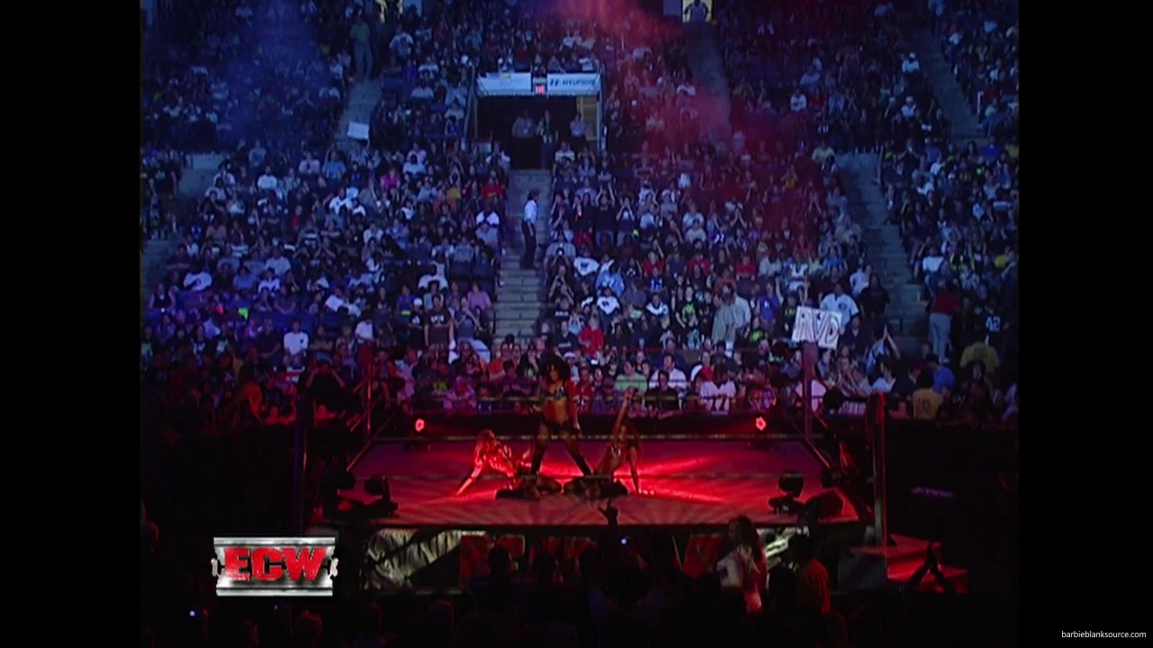 WWE_ECW_05_15_07_Extreme_Expose_Segment_mp40783.jpg