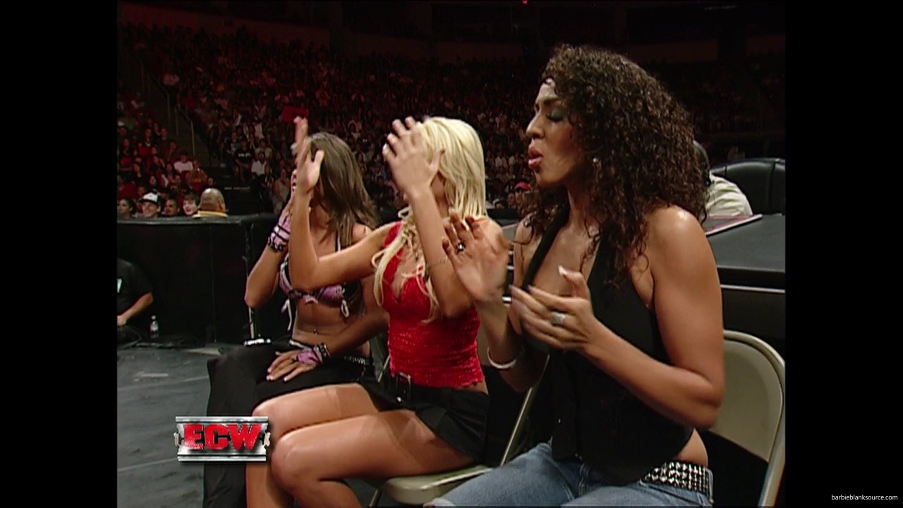 WWE_ECW_07_24_07_Extreme_Expose_Ringside_mp40057.jpg