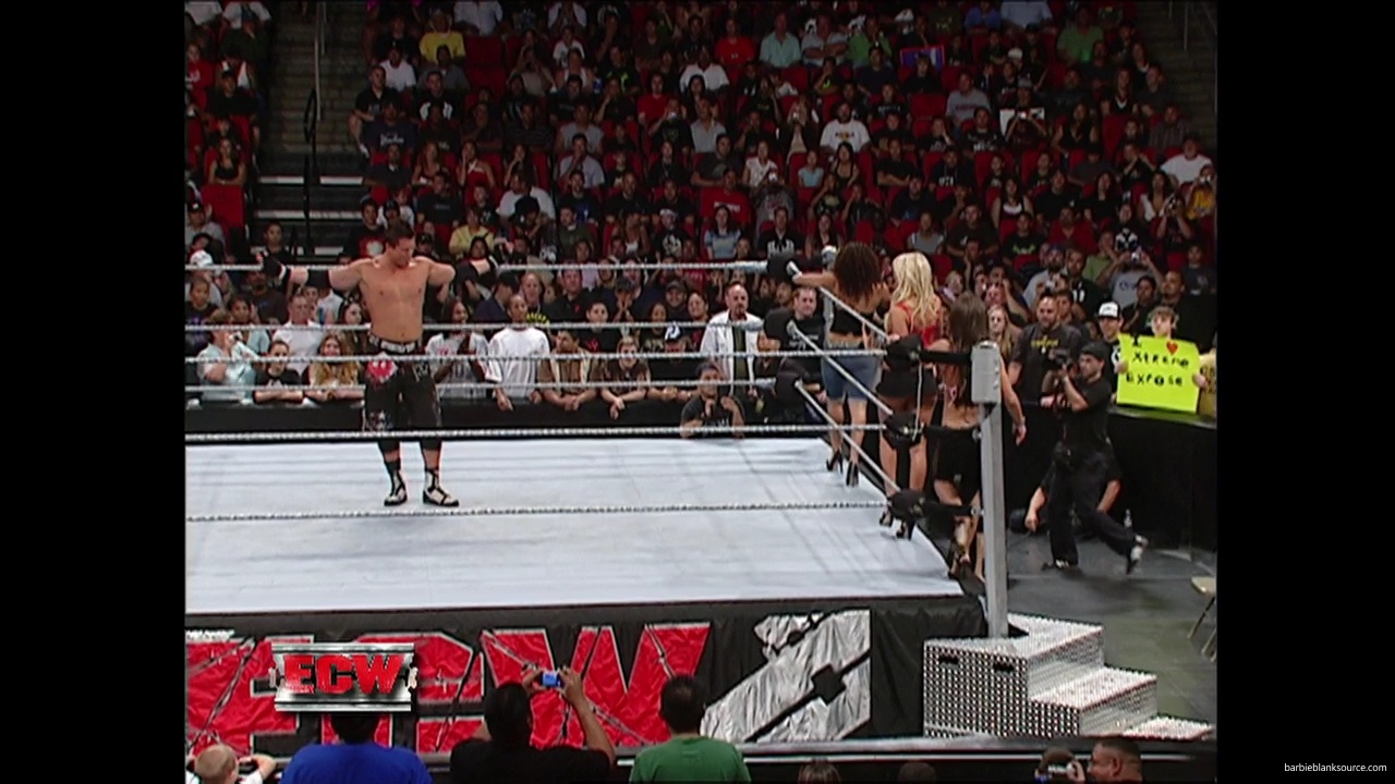 WWE_ECW_07_24_07_Extreme_Expose_Ringside_mp40083.jpg