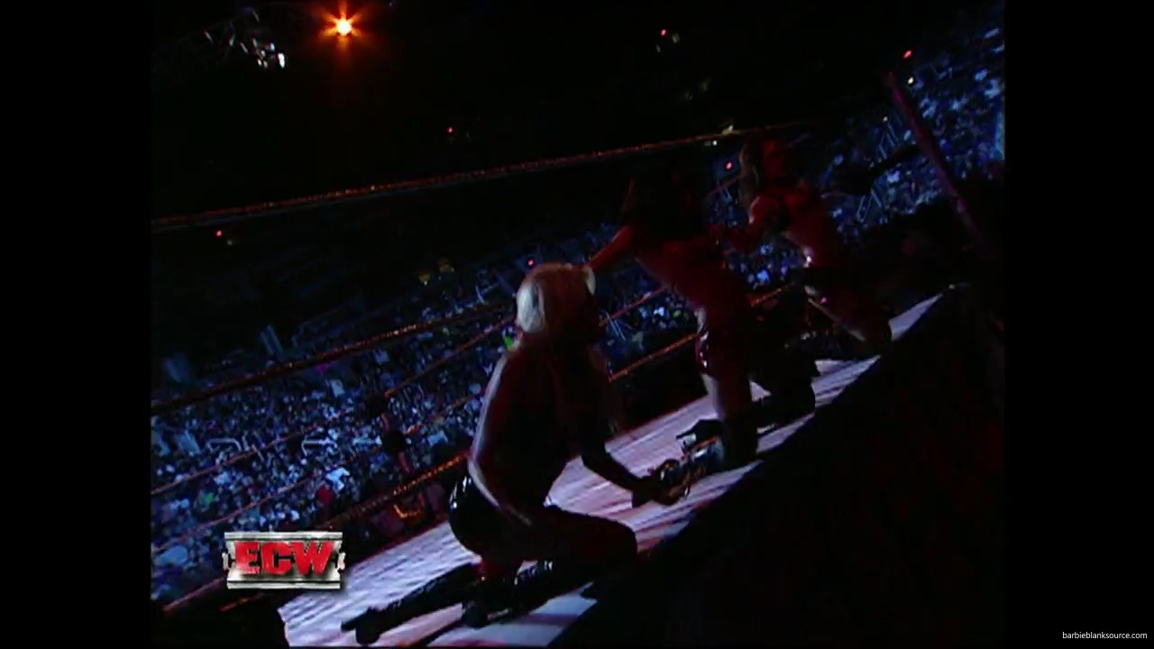 WWE_ECW_07_31_07_Extreme_Expose_Ringside_mp40034.jpg