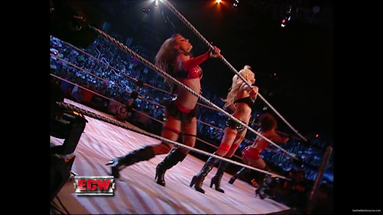 WWE_ECW_07_31_07_Extreme_Expose_Ringside_mp40059.jpg