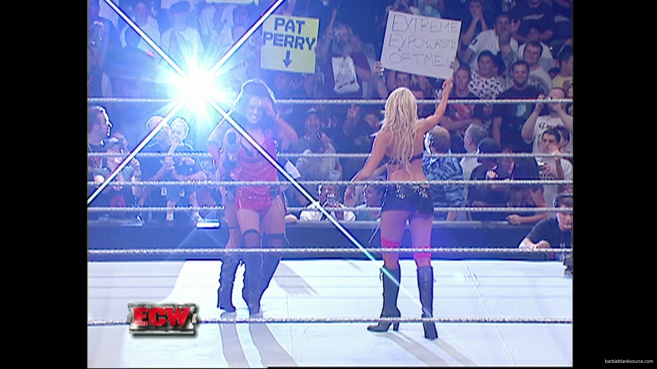 WWE_ECW_07_31_07_Extreme_Expose_Ringside_mp40089.jpg