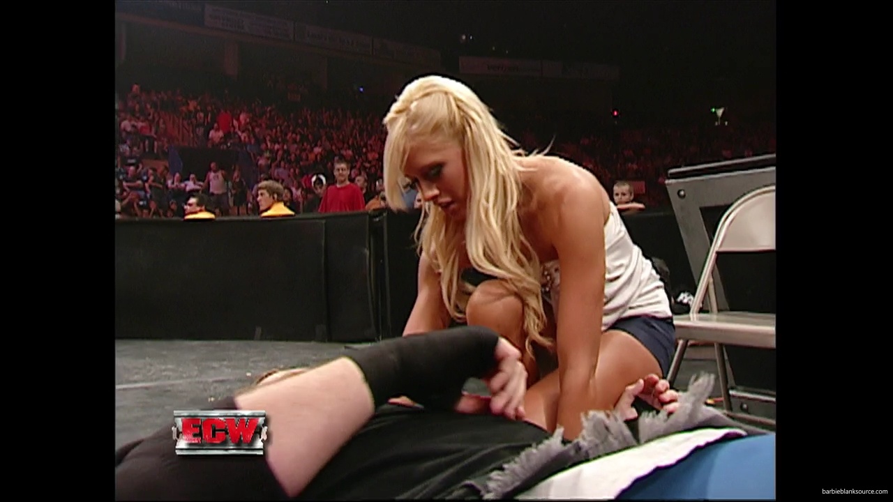 WWE_ECW_08_07_07_Extreme_Expose_Ringside_mp40307.jpg