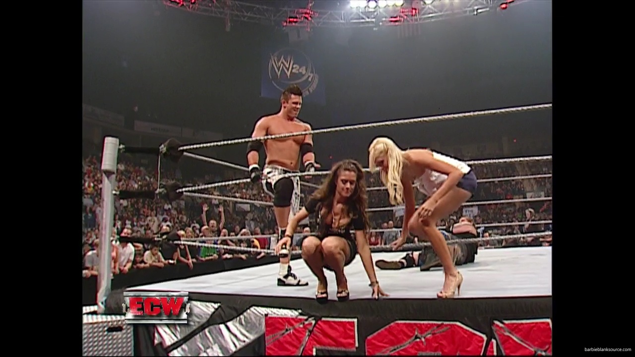 WWE_ECW_08_07_07_Extreme_Expose_Ringside_mp40361.jpg