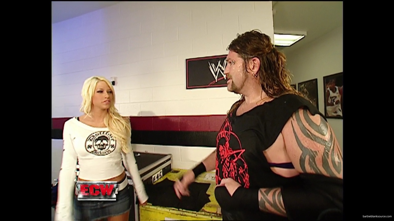 WWE_ECW_08_21_07_Extreme_Expose_Backstage_Segment_mp40486.jpg