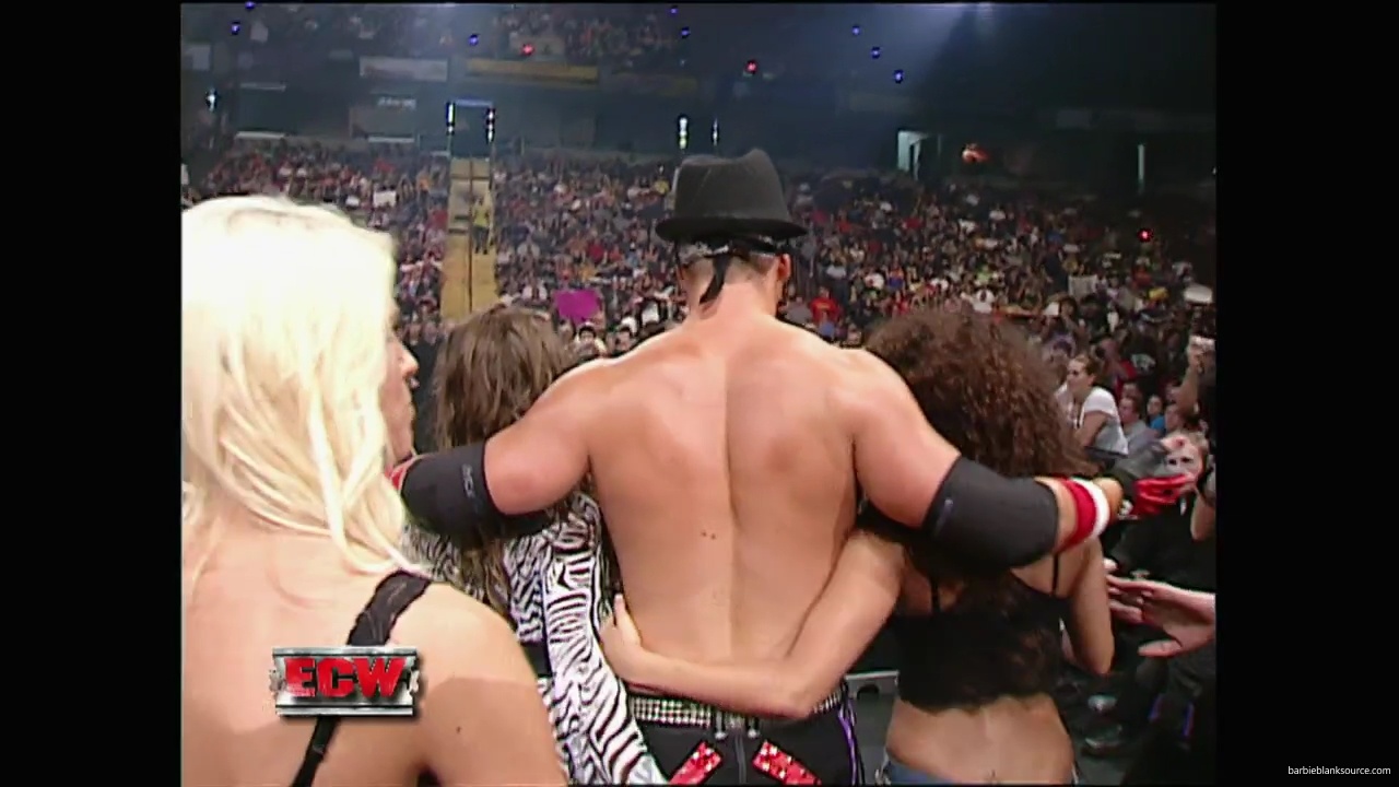 WWE_ECW_08_28_07_Extreme_Expose_Ringside_mp40659.jpg