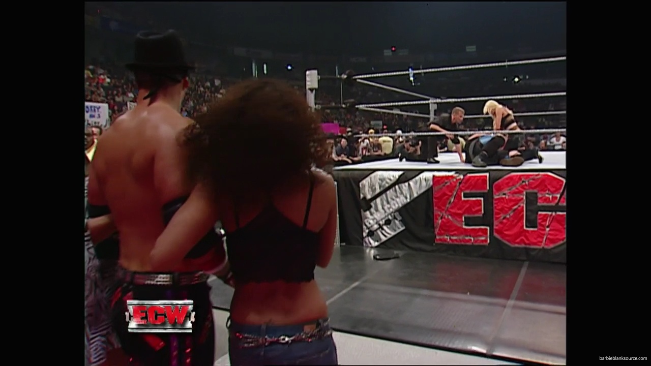 WWE_ECW_08_28_07_Extreme_Expose_Ringside_mp40751.jpg