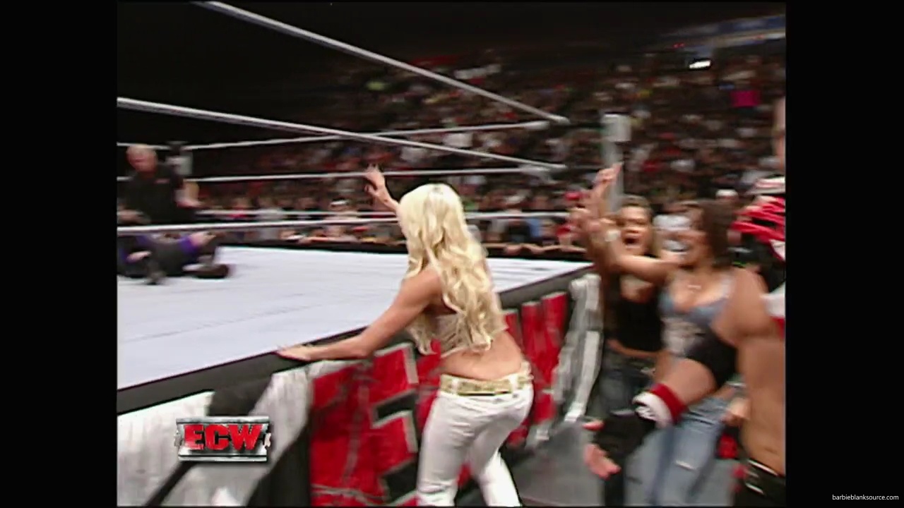 WWE_ECW_09_04_07_Extreme_Expose_Ringside_mp40881.jpg