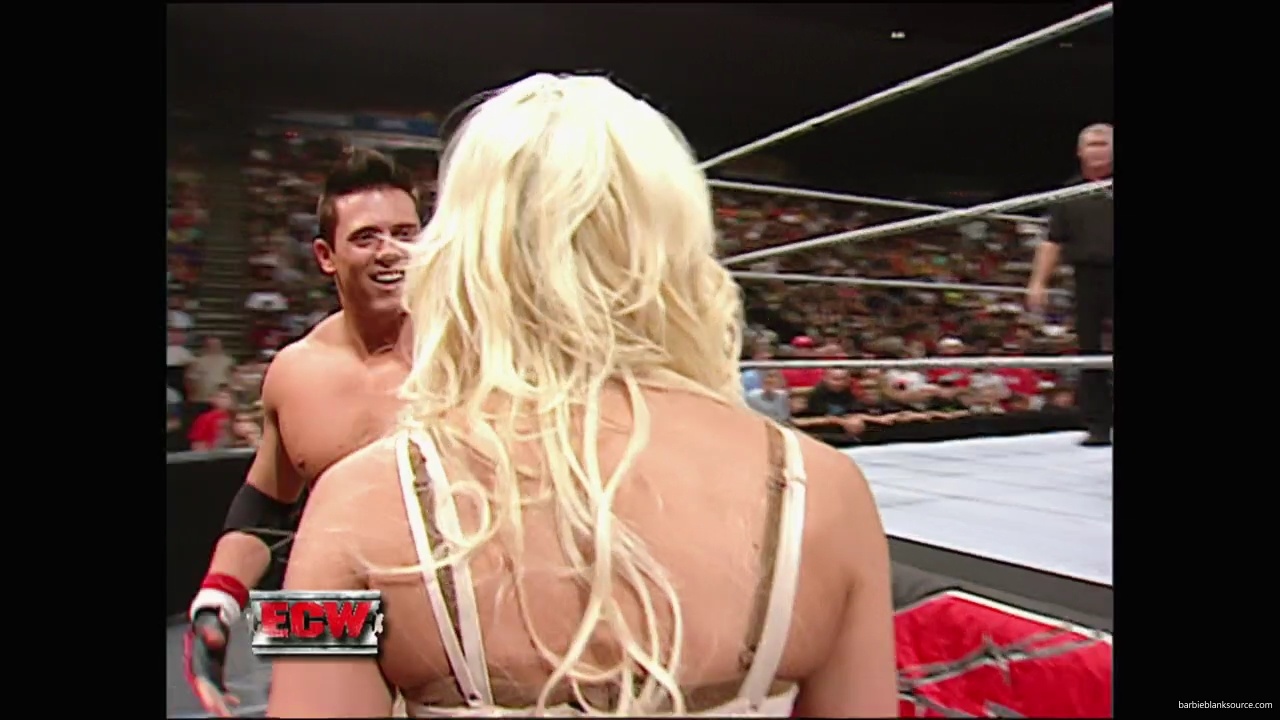 WWE_ECW_09_04_07_Extreme_Expose_Ringside_mp40926.jpg