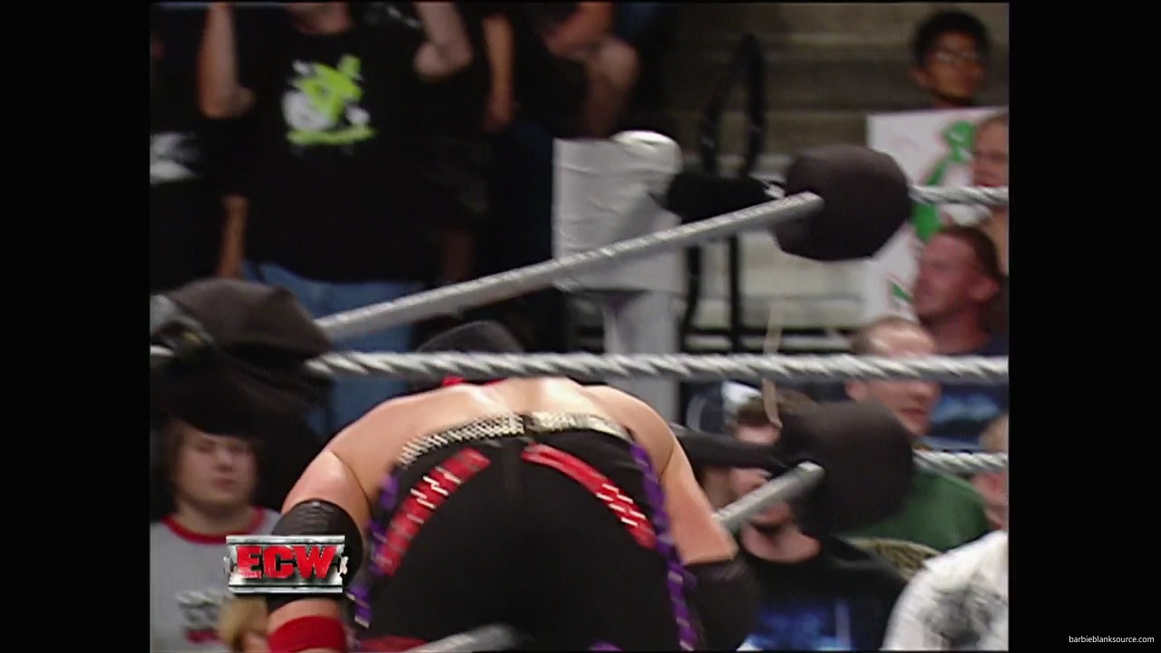 WWE_ECW_09_11_07_Extreme_Expose_Ringside_mp41005.jpg