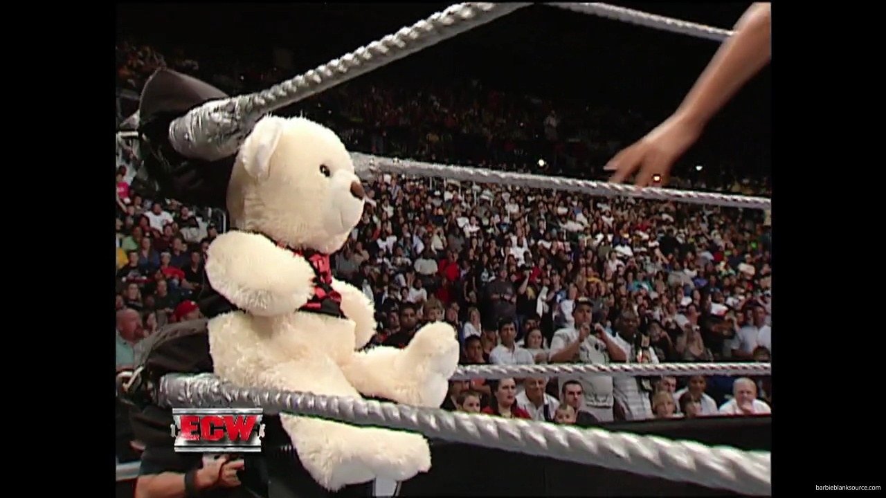 WWE_ECW_09_18_07_Extreme_Expose_Ringside_mp41225.jpg