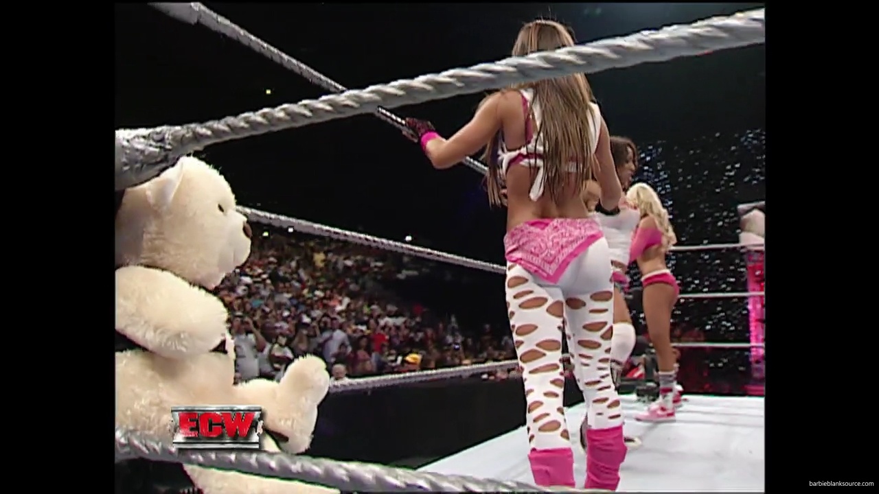 WWE_ECW_09_18_07_Extreme_Expose_Ringside_mp41229.jpg