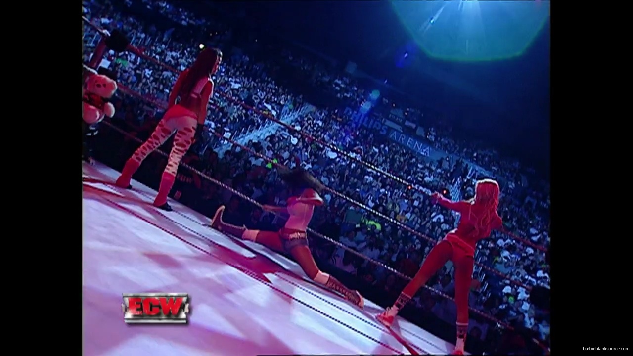 WWE_ECW_09_18_07_Extreme_Expose_Ringside_mp41232.jpg