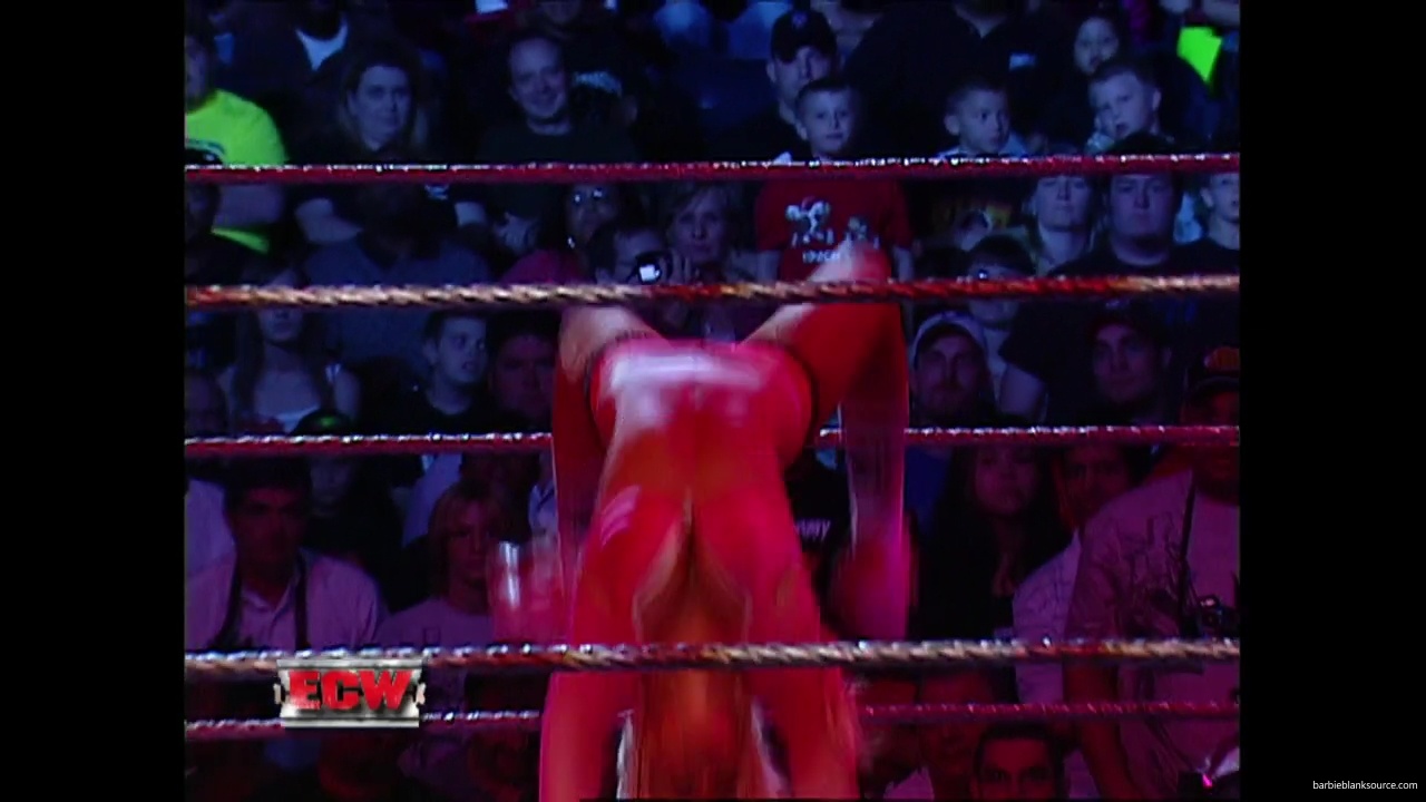 WWE_ECW_09_18_07_Extreme_Expose_Ringside_mp41239.jpg