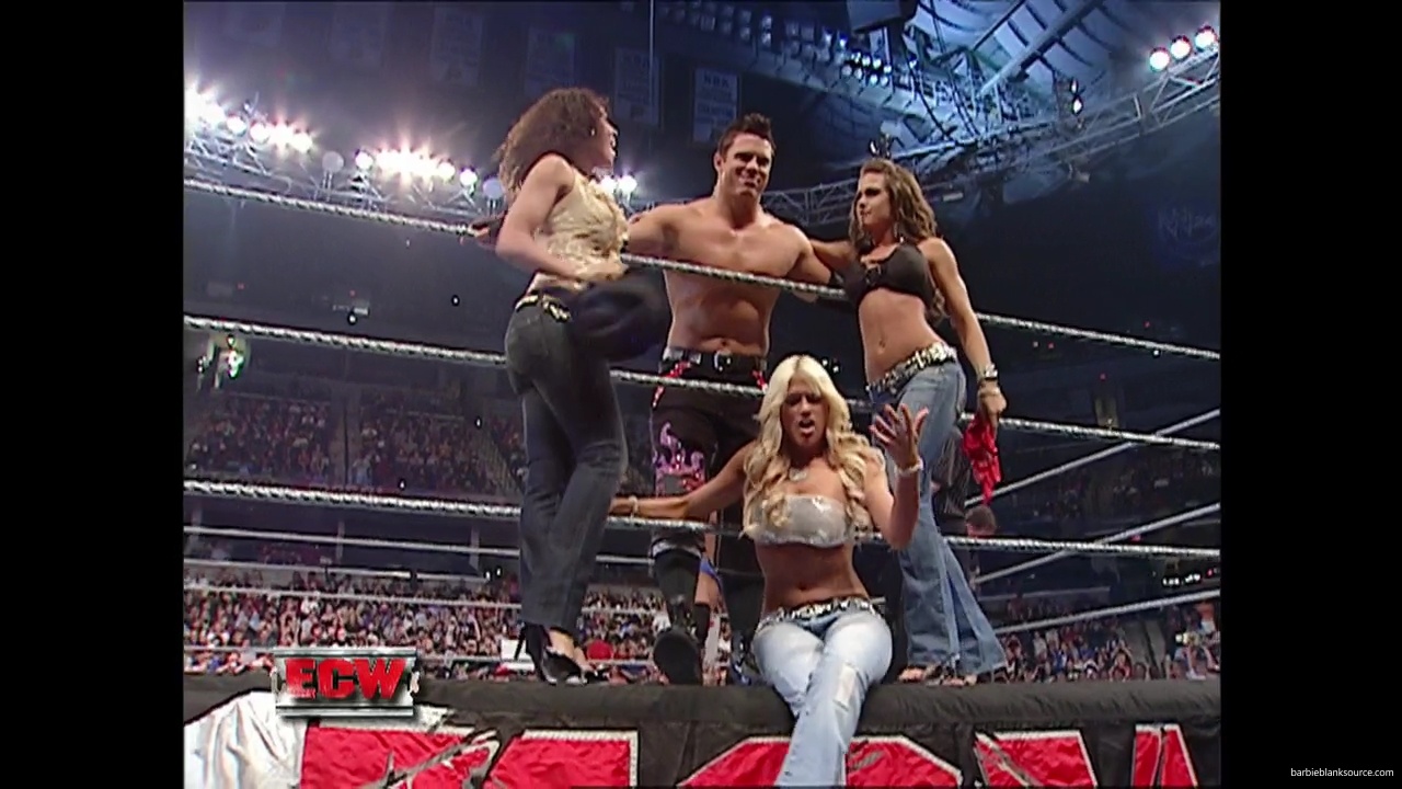 WWE_ECW_09_25_07_Extreme_Expose_Ringside_mp41469.jpg