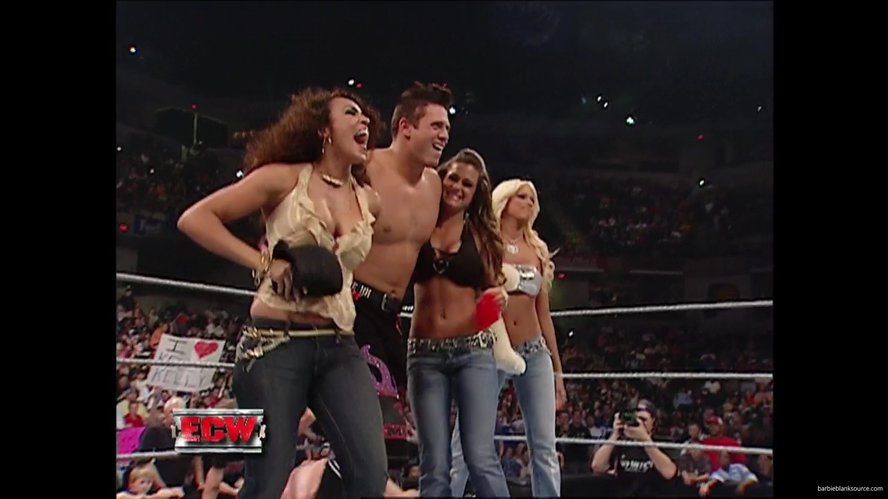 WWE_ECW_09_25_07_Extreme_Expose_Ringside_mp41530.jpg