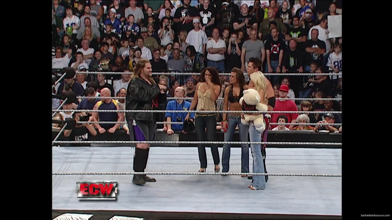 WWE_ECW_09_25_07_Extreme_Expose_Ringside_mp41563.jpg