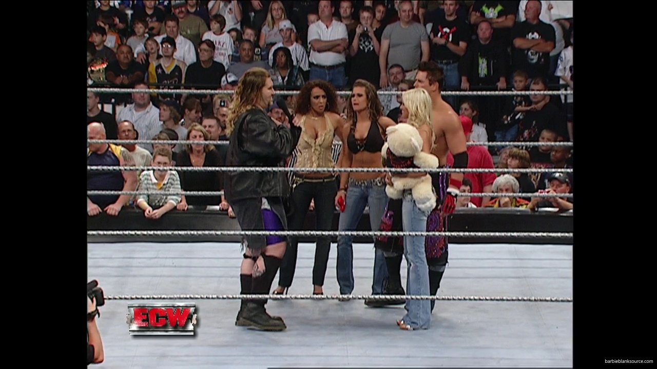 WWE_ECW_09_25_07_Extreme_Expose_Ringside_mp41568.jpg