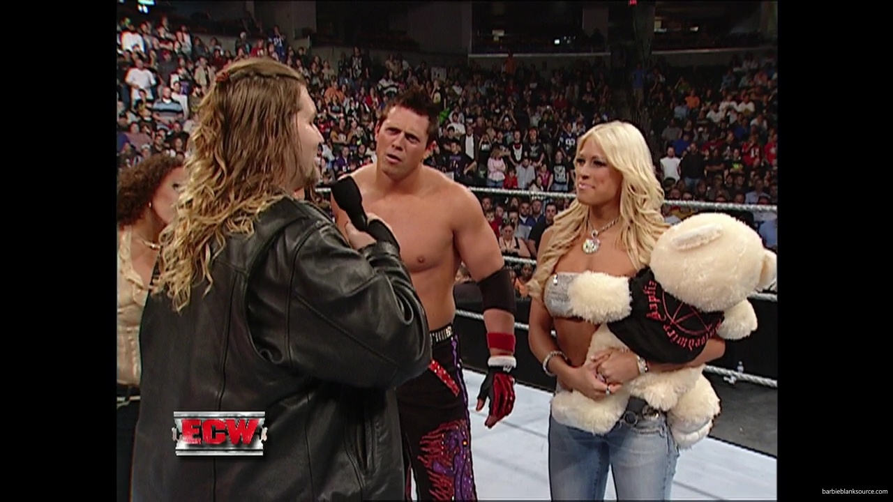 WWE_ECW_09_25_07_Extreme_Expose_Ringside_mp41574.jpg