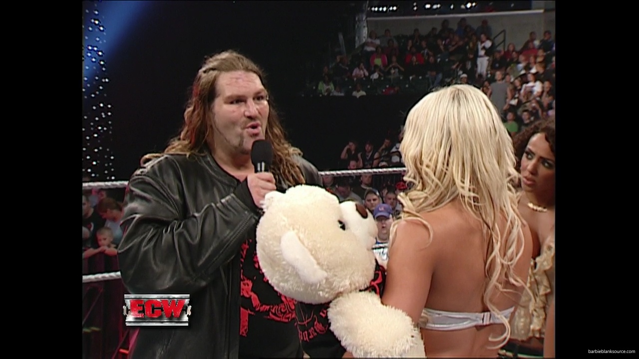 WWE_ECW_09_25_07_Extreme_Expose_Ringside_mp41577.jpg